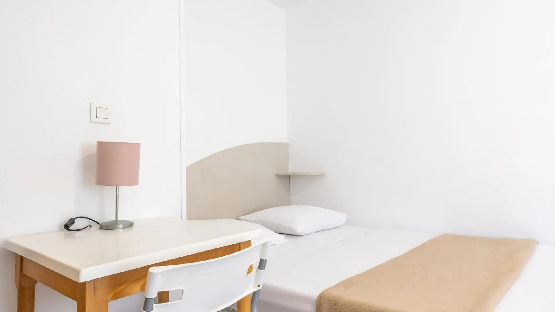 Résidence Les Cordeliers Aviñón Apartahotel