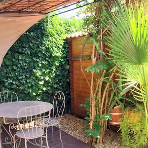  Appartement Clos Réginel Remparts Sud